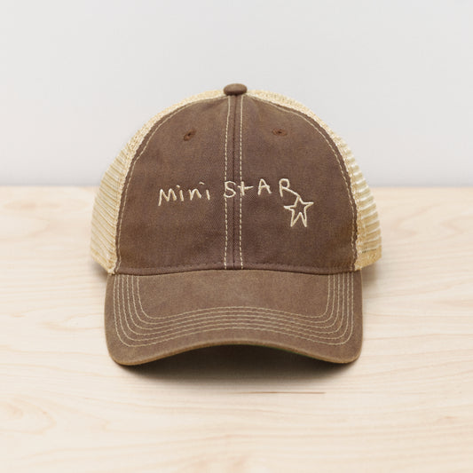 trucker hat - brown
